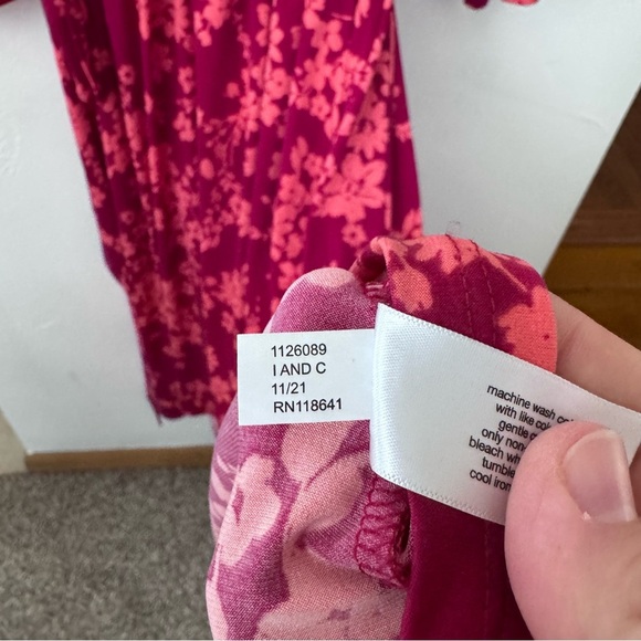 Lane Bryant Surplice Hi-Lo midi dress Red Floral Size 22 - Picture 6 of 10